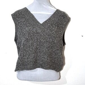 Grey Ribbed VNeck Sleeveless Sweater Vest Womens M Academia Schoolgirl Preppy